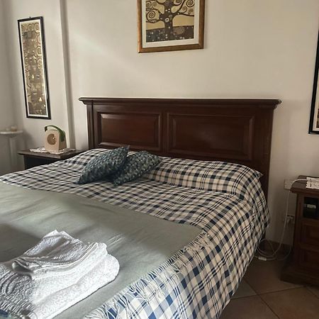 Il Giardino Di Emilia - Intero Appartamento In Villa Con Giardino Privato E Piscina Estiva Pontirolo Nuovo Luaran gambar