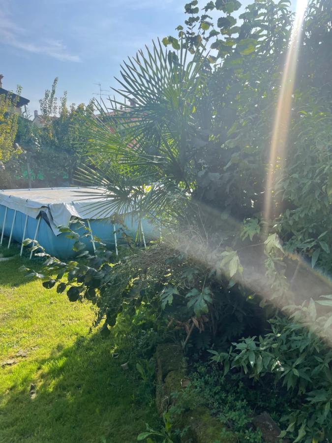 Il Giardino Di Emilia - Intero Appartamento In Villa Con Giardino Privato E Piscina Estiva Pontirolo Nuovo Luaran gambar